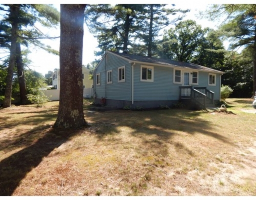 Ranch – 9 Access Wareham, MA 02538 is now new to the market!