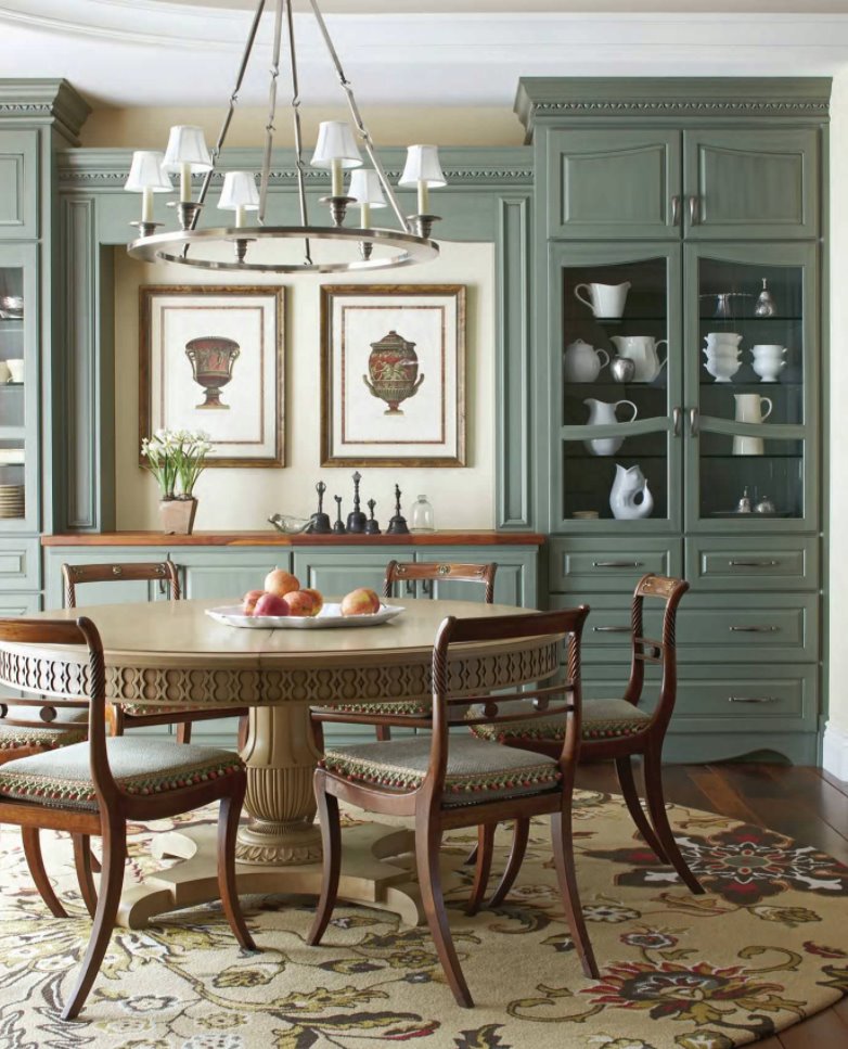 We’re in love with these gorgeous built-in cabinets in this dining room! It’s pe…